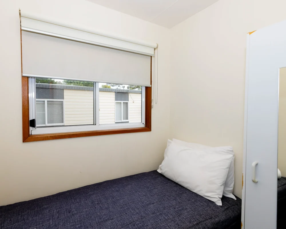 1 Bedroom Basic Bedroom 2 -1