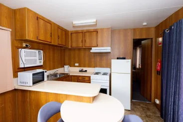 1 Bedroom Budget Lounge 1