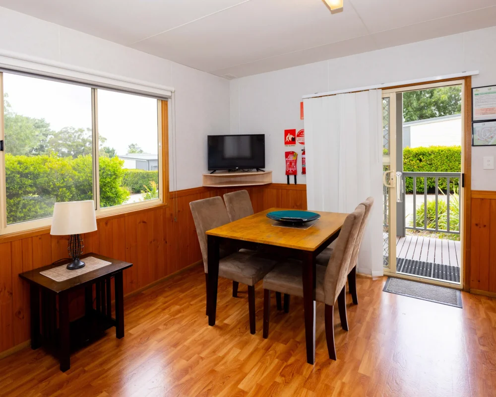 1 Bedroom Standard Lounge 2