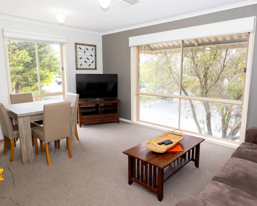 1 bedroom deluxe apartment - Airport Tourist Village Tullamarine (November 25th, 2024) 100