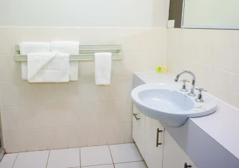 1 bedroom deluxe apartment - Airport Tourist Village Tullamarine (November 25th, 2024) 102