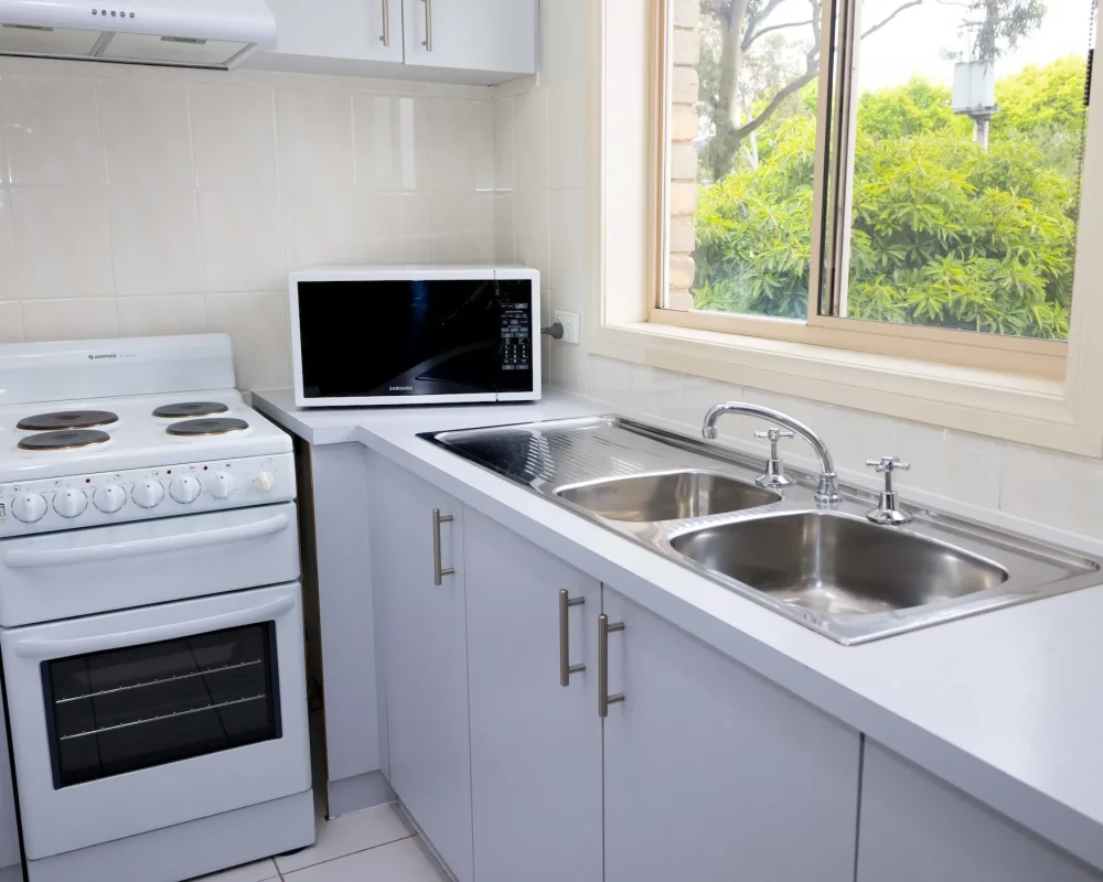 1 bedroom deluxe apartment - Airport Tourist Village Tullamarine (November 25th, 2024) 96