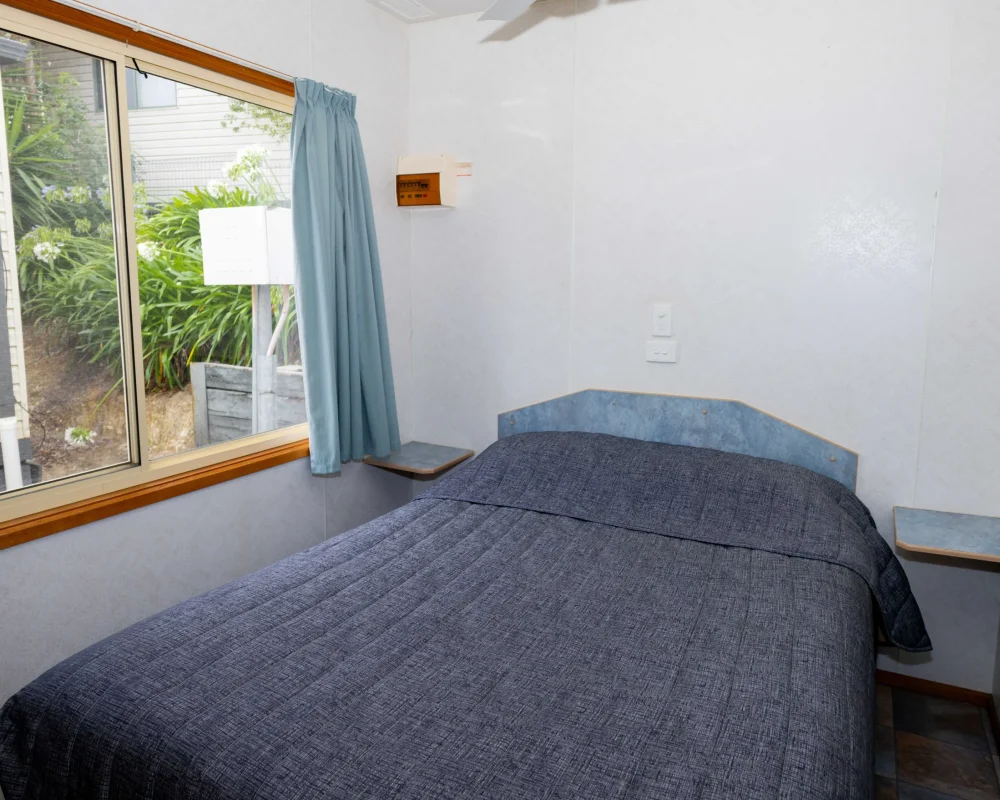 2 Bedroom Basic Bedroom 2