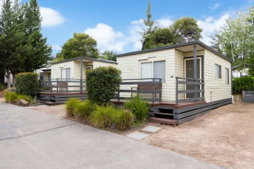 2 Bedroom Basic Exterior 4