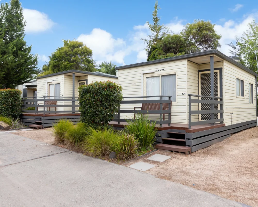 2 Bedroom Basic Exterior 4