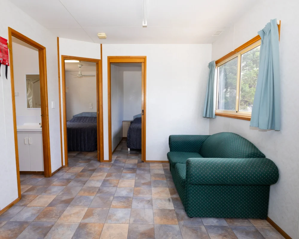 2 Bedroom Basic Lounge