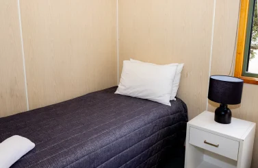 2 Bedroom Budget Bedroom 2