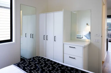 2 bedroom deluxe cabin - Airport Tourist Village Tullamarine (November 25th, 2024) 45