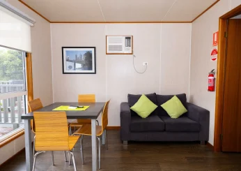 2 bedroom standard cabin - Airport Tourist Village Tullamarine (November 25th, 2024) 82