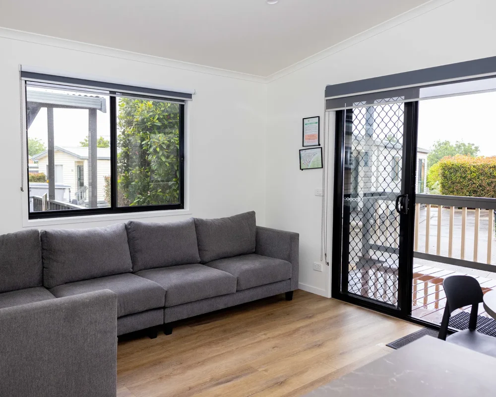 2 bedroom deluxe cabin lounge