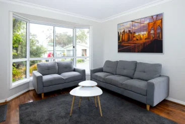 4 bedroom deluxe cabin - Airport Tourist Village Tullamarine (November 25th, 2024) 1