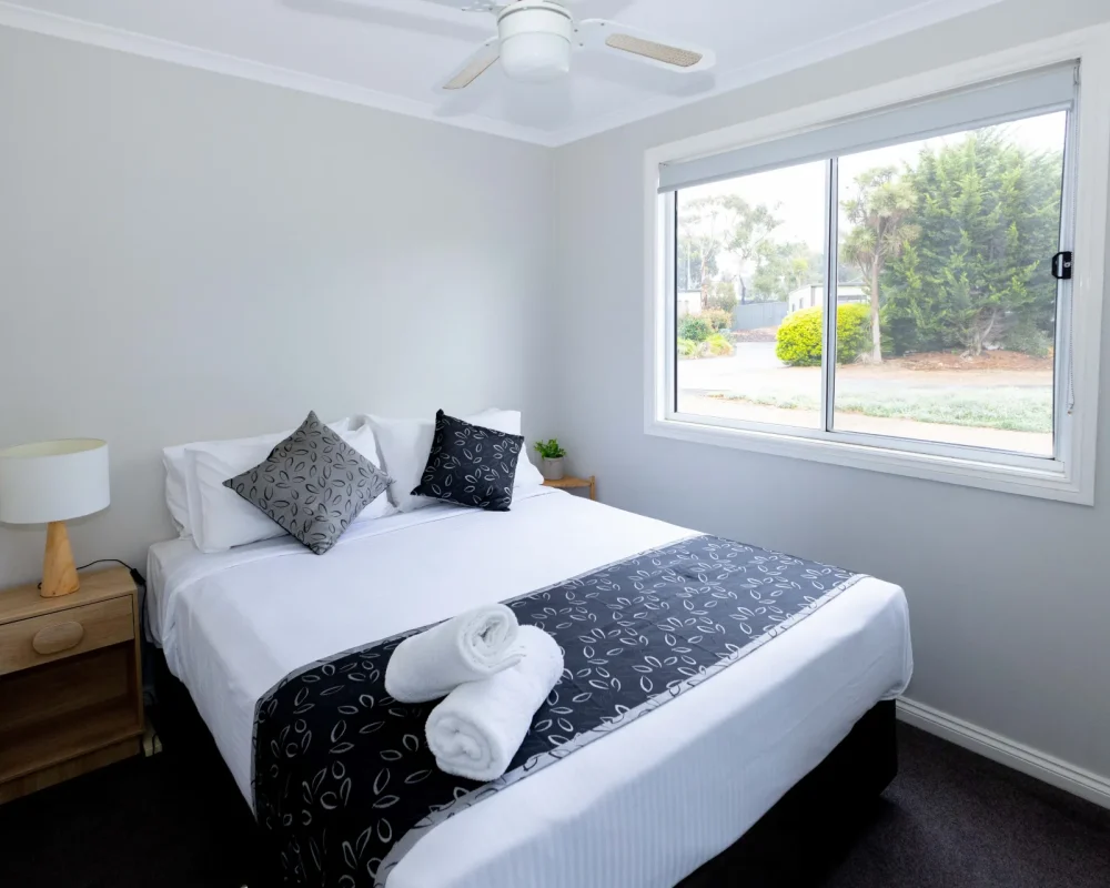 4 bedroom deluxe cabin