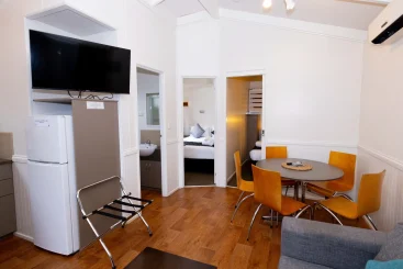 Airport Tourist Village Tullamarine (November 25th, 2024) 56