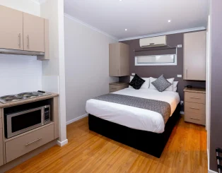 Studio deluxe - Airport Tourist Village Tullamarine (November 25th, 2024) 67