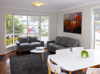 additional 4 bedroom deluxe cabin - Airport Tourist Village Tullamarine (November 25th, 2024) 106